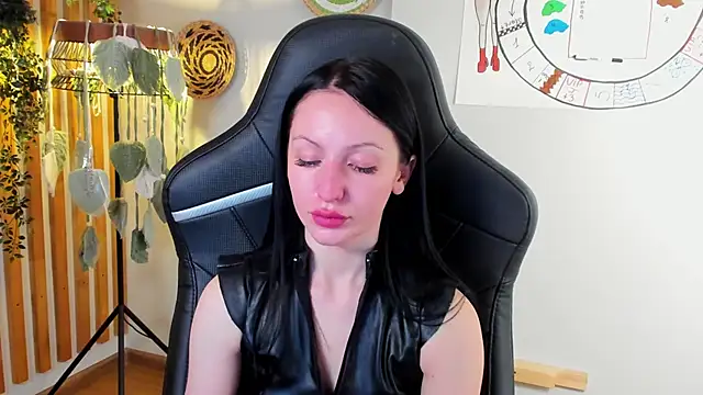 NaomiBlakes live sex cam