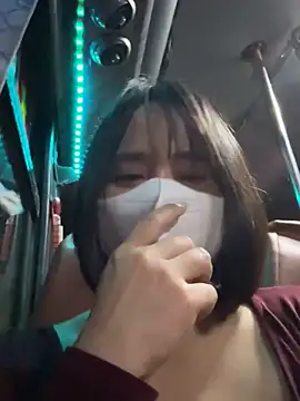 May-Squirt live sex cam