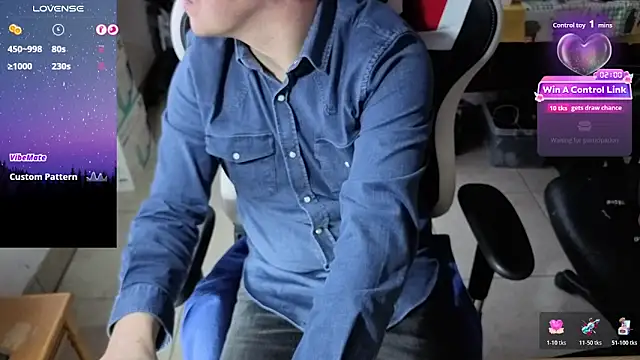 Naughty_toysboy live sex cam