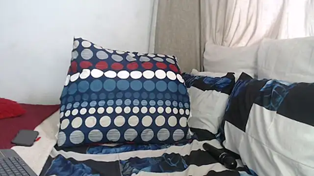 DarrkDeeva68's cam snapshot