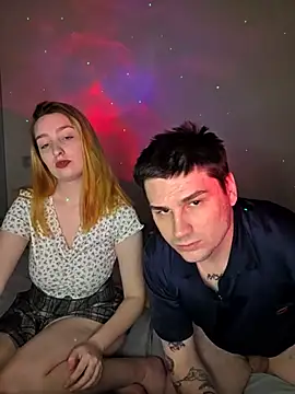 FoxyToxy live sex cam