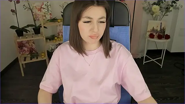 DiRosie's cam snapshot