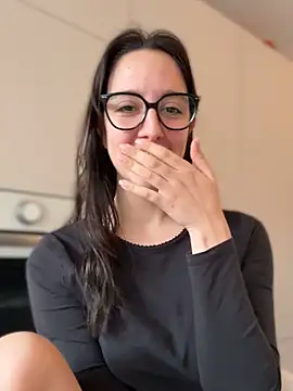 RealJuliette's cam snapshot