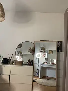 Petite_minette30's cam snapshot