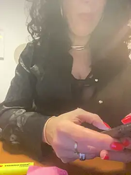 Deessenympho's cam snapshot