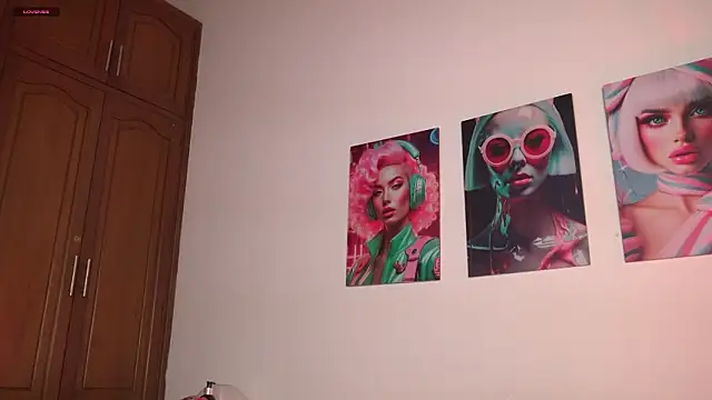 pocahotass_11's cam snapshot