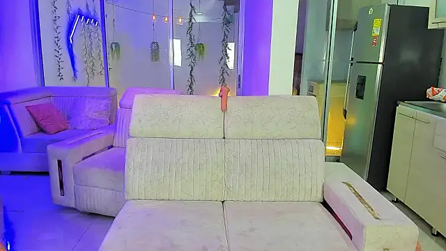 Houseofwarrios live sex cam