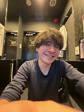 yuuki8910 live sex cam