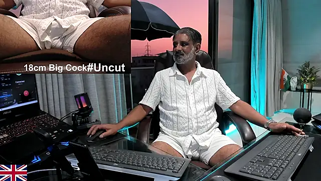 OnlineBossUK live sex cam