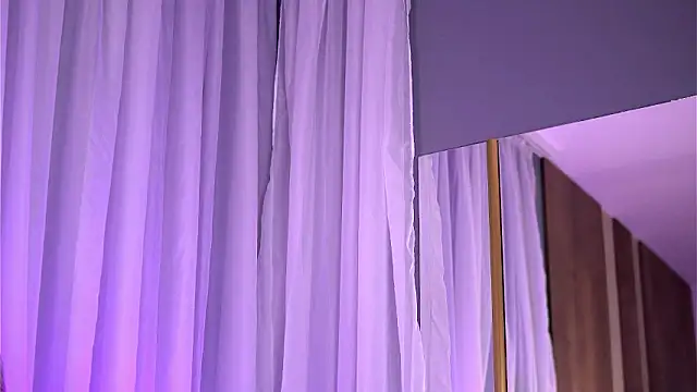 AwaLynch's cam snapshot