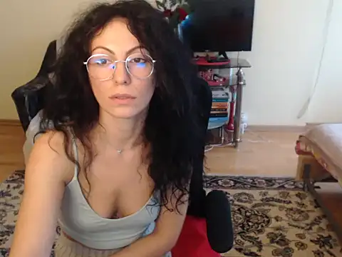 Emmatoo live sex cam