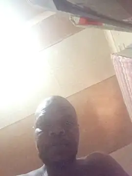 yourburget's cam snapshot