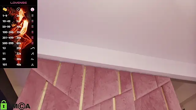 SelenaDaze's cam snapshot