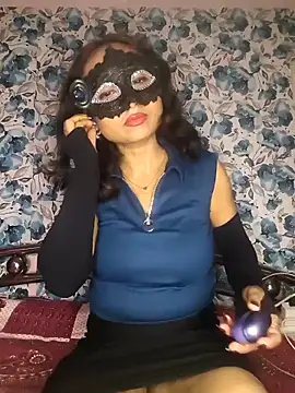 _DesigirlRoshni's cam snapshot