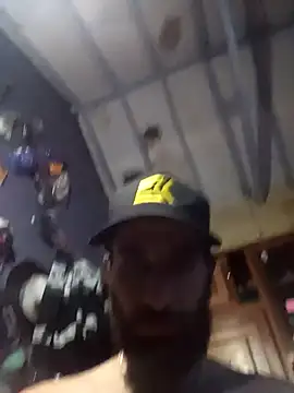 hairy_mannn's cam snapshot