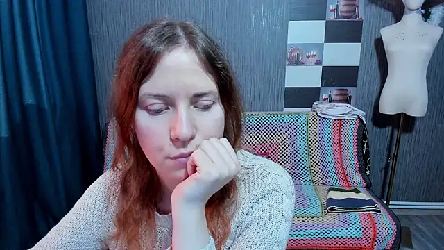 pa1e_pr1ncess's cam snapshot