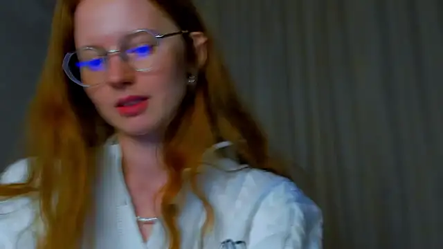 Fire_Luna's cam snapshot