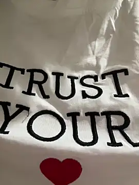 DianaNatur's cam snapshot