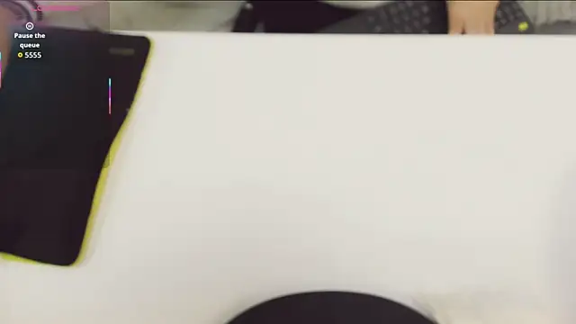 Vita_Flowen's cam snapshot