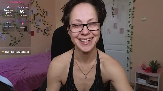 Ronda_Roni's cam snapshot