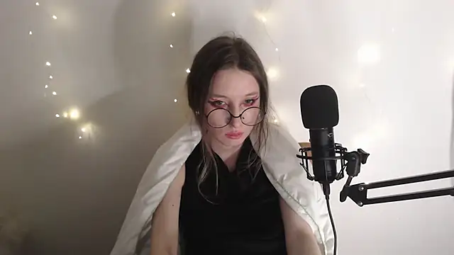 _Hanna_Moon_ live sex cam