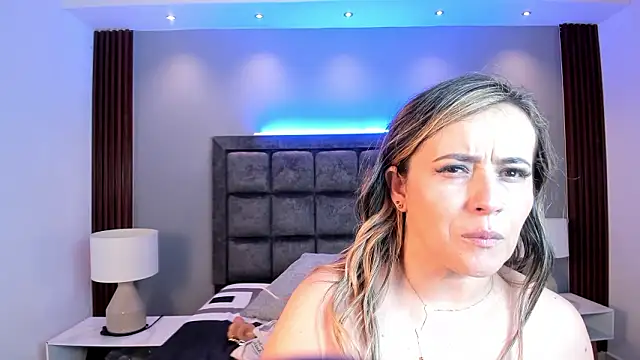 Susann_Ross live sex cam