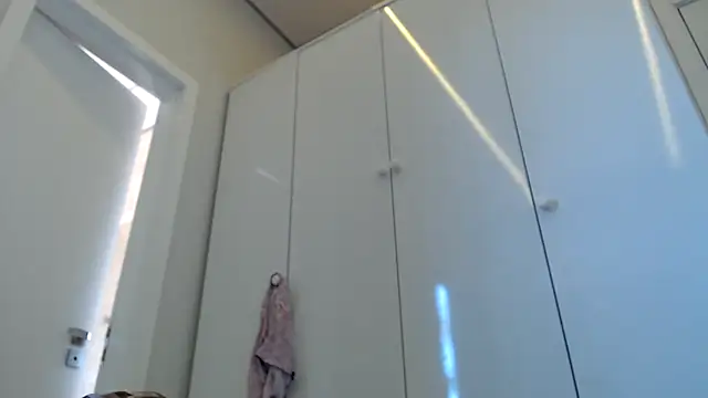 Kelly_Kitty_BR live sex cam