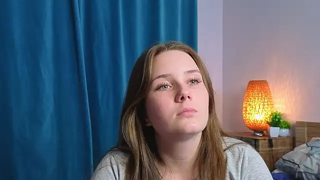 GenevieNyreen's cam snapshot