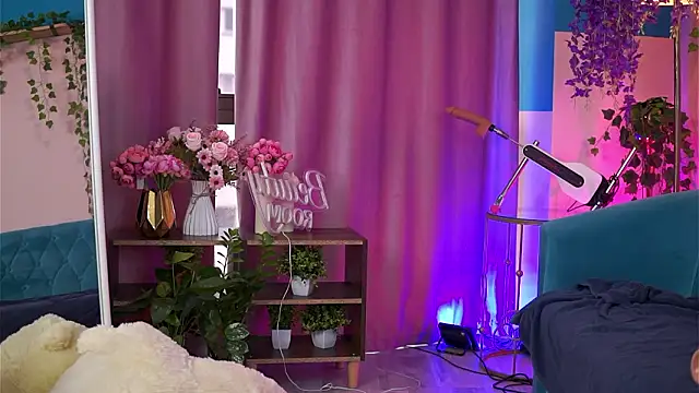 NickyMinn's cam snapshot