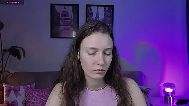 VioletaBloom's cam snapshot