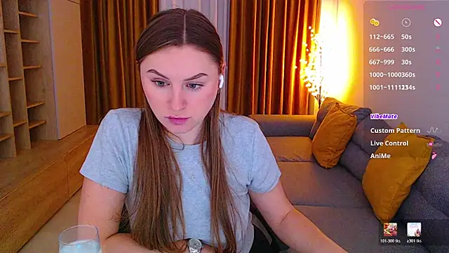 _Mia_Adams's cam snapshot