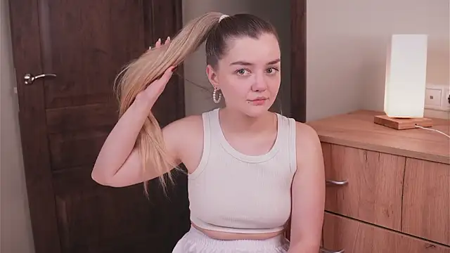 CecilyTouma's cam snapshot