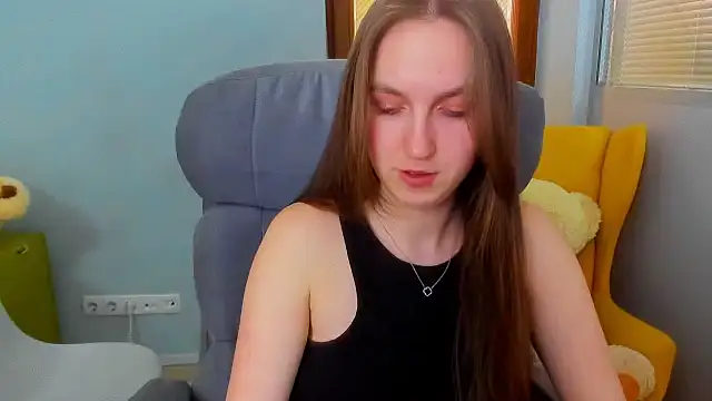 Nesie-Stoun's cam snapshot