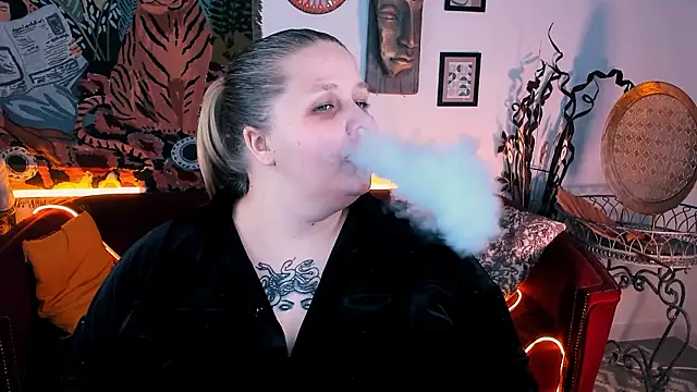 SladaDell live sex cam