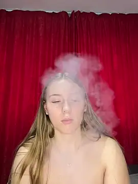 SweetSophia20's cam snapshot