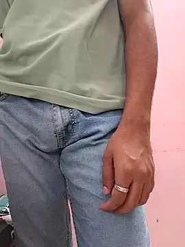 AqueousCrepe live sex cam