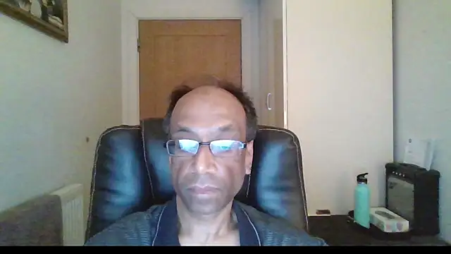 rauncher1's cam snapshot