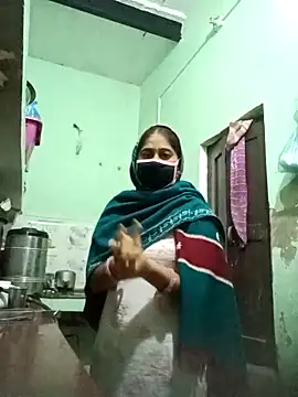 Cute-Charvii live sex cam