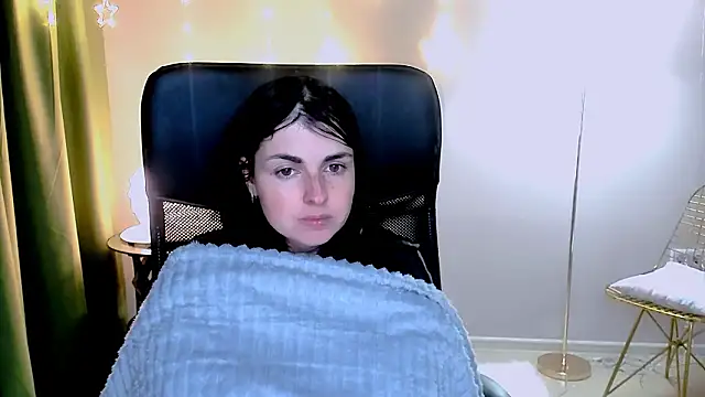 MartaEdams's cam snapshot