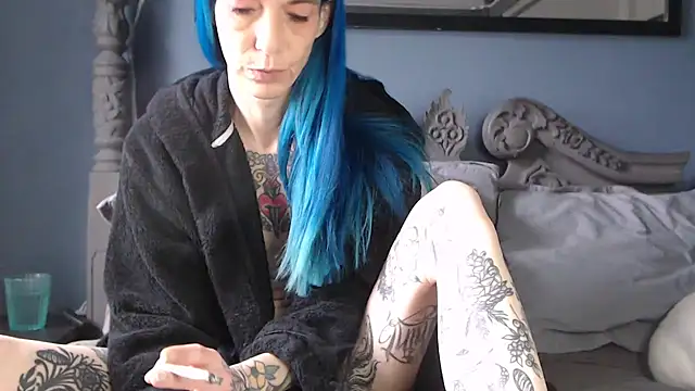 RavenryderUK's cam snapshot