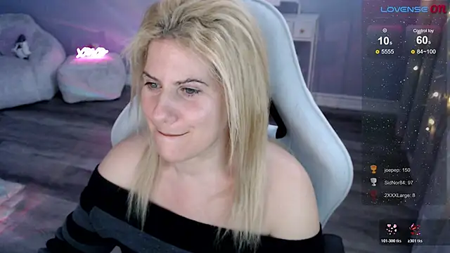 BellaStar84's cam snapshot