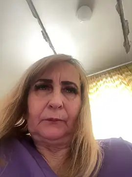 Irina2909@xh live sex cam