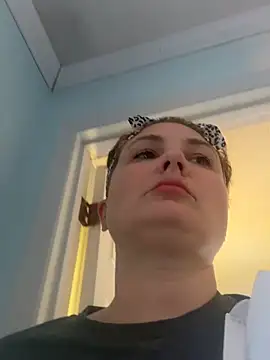 MilfyMrsRobinson's cam snapshot