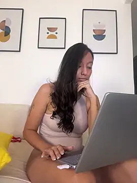 DianaHopson live sex cam