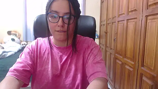 Venus_cat_'s cam snapshot