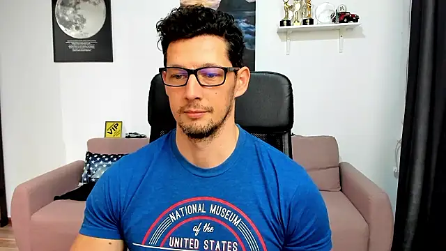 BrutusK08's cam snapshot