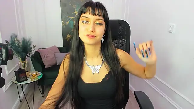 TiffanyYounge's cam snapshot