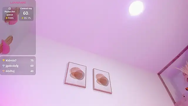 Mia_222's cam snapshot