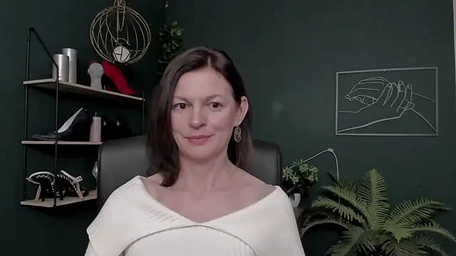 VivianWILD's cam snapshot