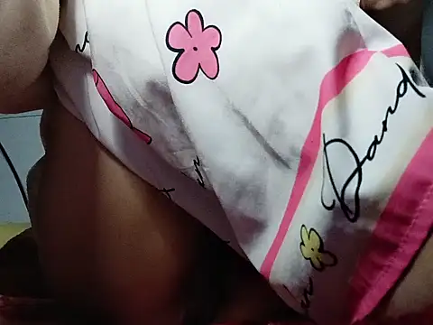 Tuyet696's cam snapshot